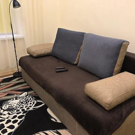 Apartament at Park Lviv Bagian luar foto